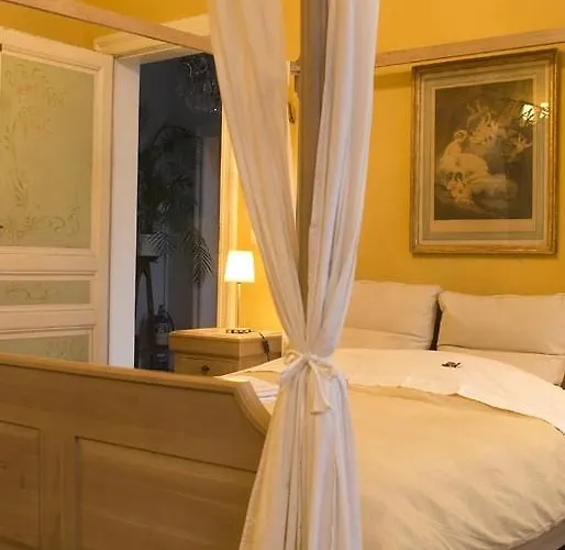 Couette-café Atlas 3*